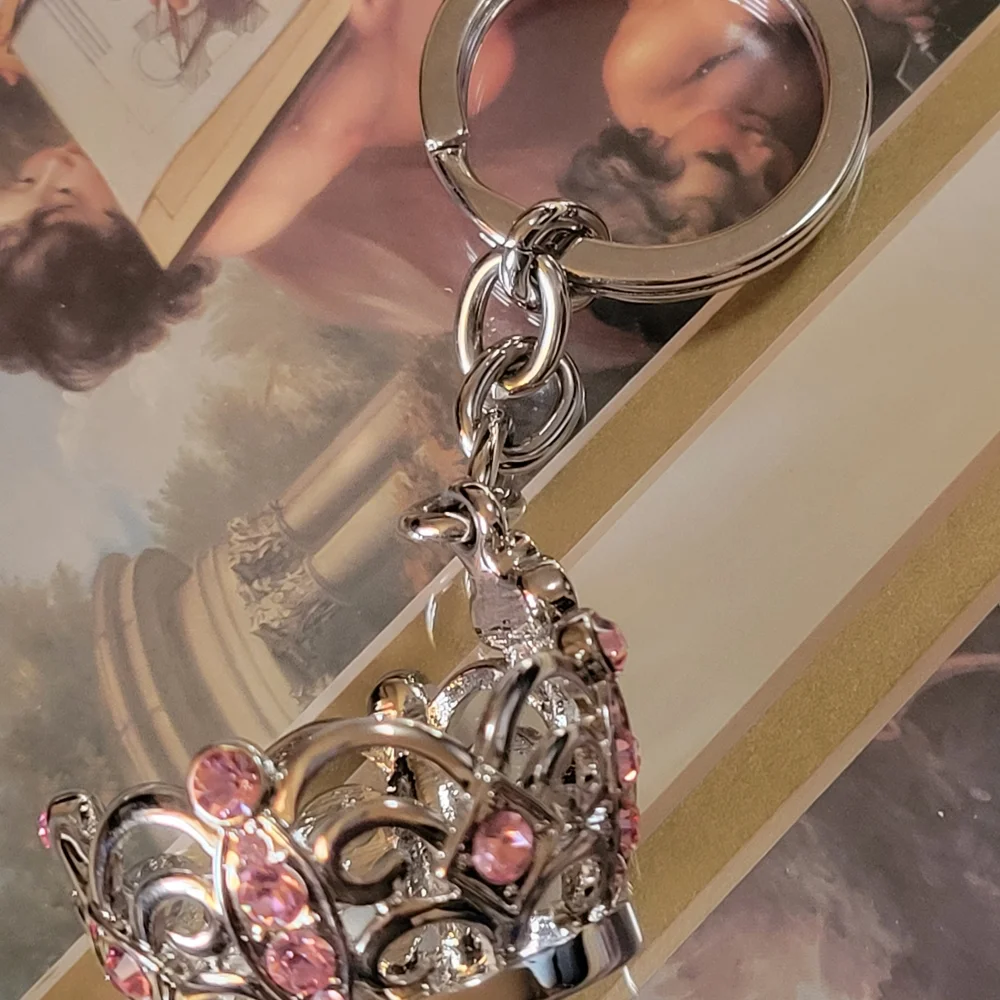 Crown Key Chain - Picture 5 of 5